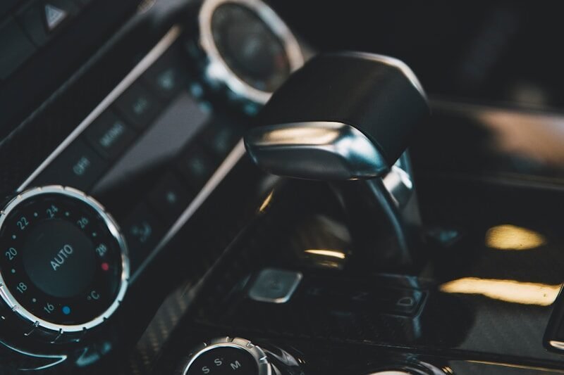 black and grey gear shift lever